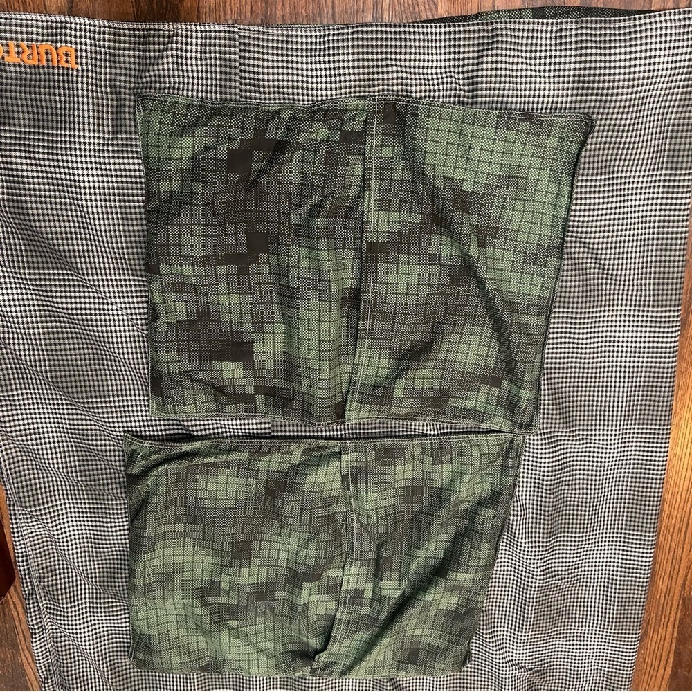 PBteen/Burton Collection Snowboard Jacket Duvet Cover & 2Shams-See Measurements - Picture 13 of 16